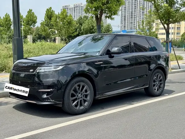 Land Rover Range Rover Sport 2024 400PS Dynamic SE
