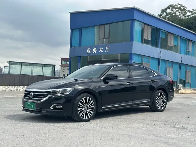 Volkswagen Passat 2019 330TSI Luxury Edition China VI