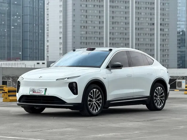 NIO EC6 2023 75kWh