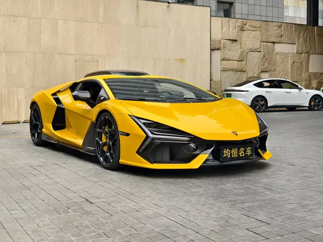 Lamborghini Revuelto 2023 6.5L PHEV Standard