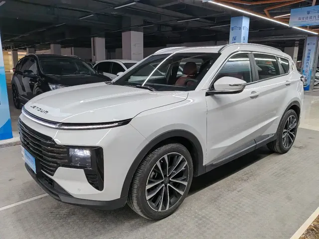 Jetour X70 PLUS 2025 1.5T Flagship 5-seater