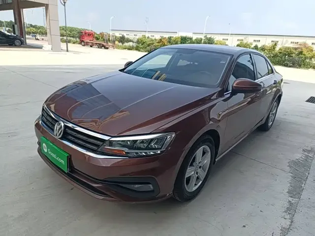 Volkswagen Lamando 2021 230TSI DSG Fashion Edition