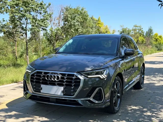 Audi Q3 2022 35 TFSI Fashion Dynamic