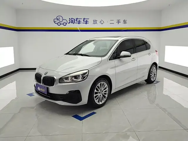 BMW 2 Series Touring 2018 218i Luxury Line