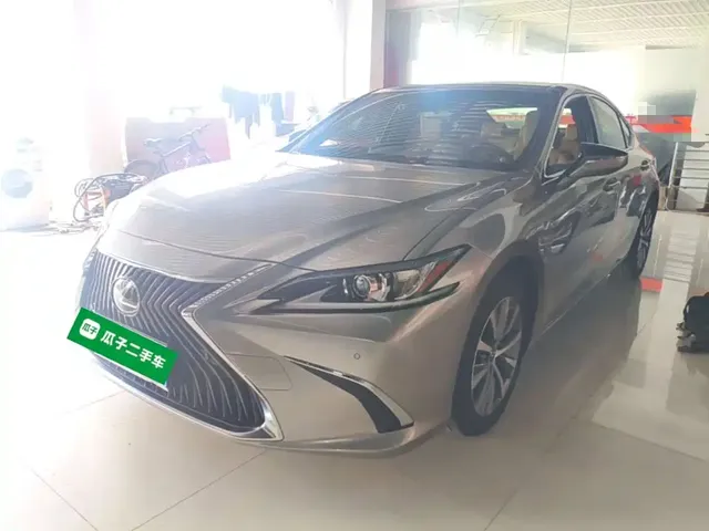 Lexus ES 2020 200 Excellence
