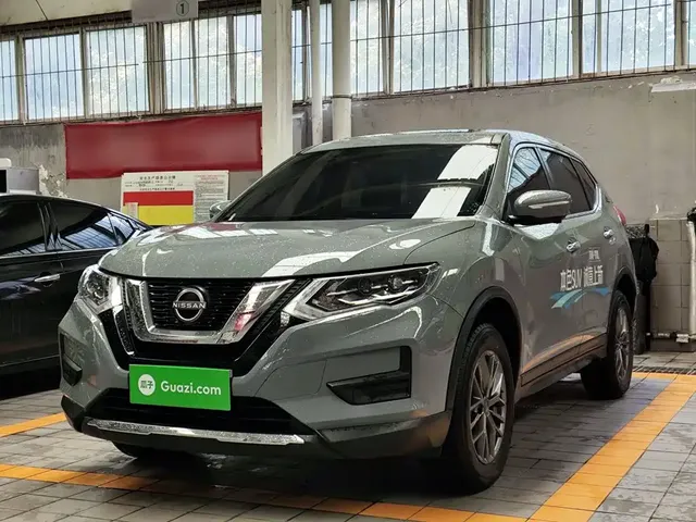 Nissan X-Trail 2025 Honor 2.0L 2WD Leading Edition