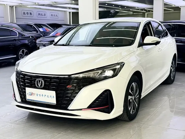 Changan Eado 2022 PLUS Blue Whale NE 1.4T GDI DCT Premium Edition