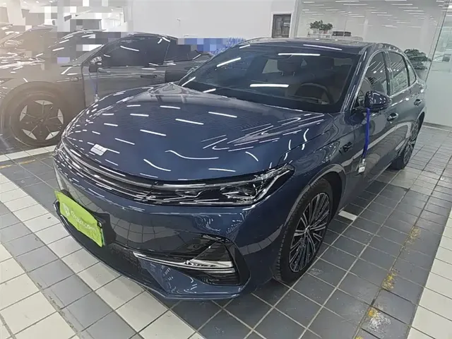 Geely Galaxy A7 2025 EM-i