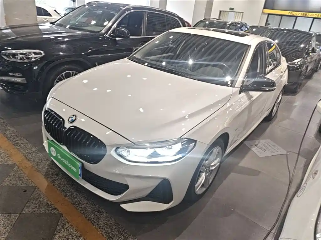 BMW 1 Series 2022 120i M Sport Shadow Edition