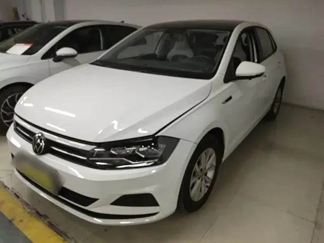 Volkswagen Polo 2023 Plus 1.5L Automatic Colorful Tech Edition