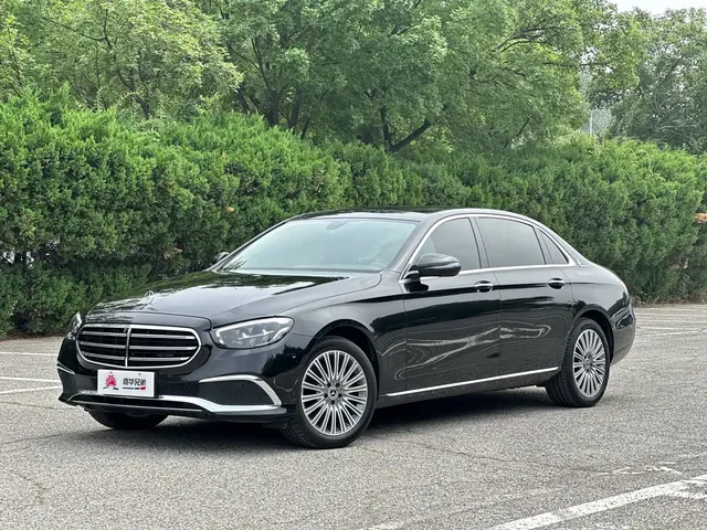 Mercedes-Benz E-Class 2022 E 300 L Fashion