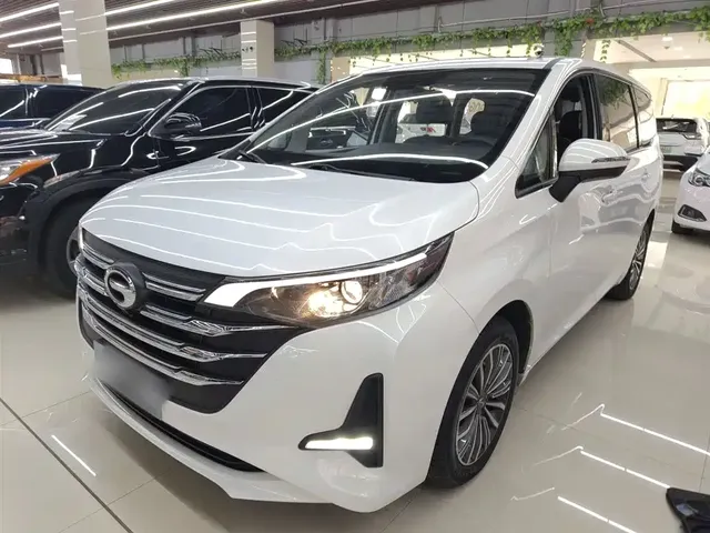 GAC Trumpchi M6 2021 270T DCT Premium Edition (7-seater)