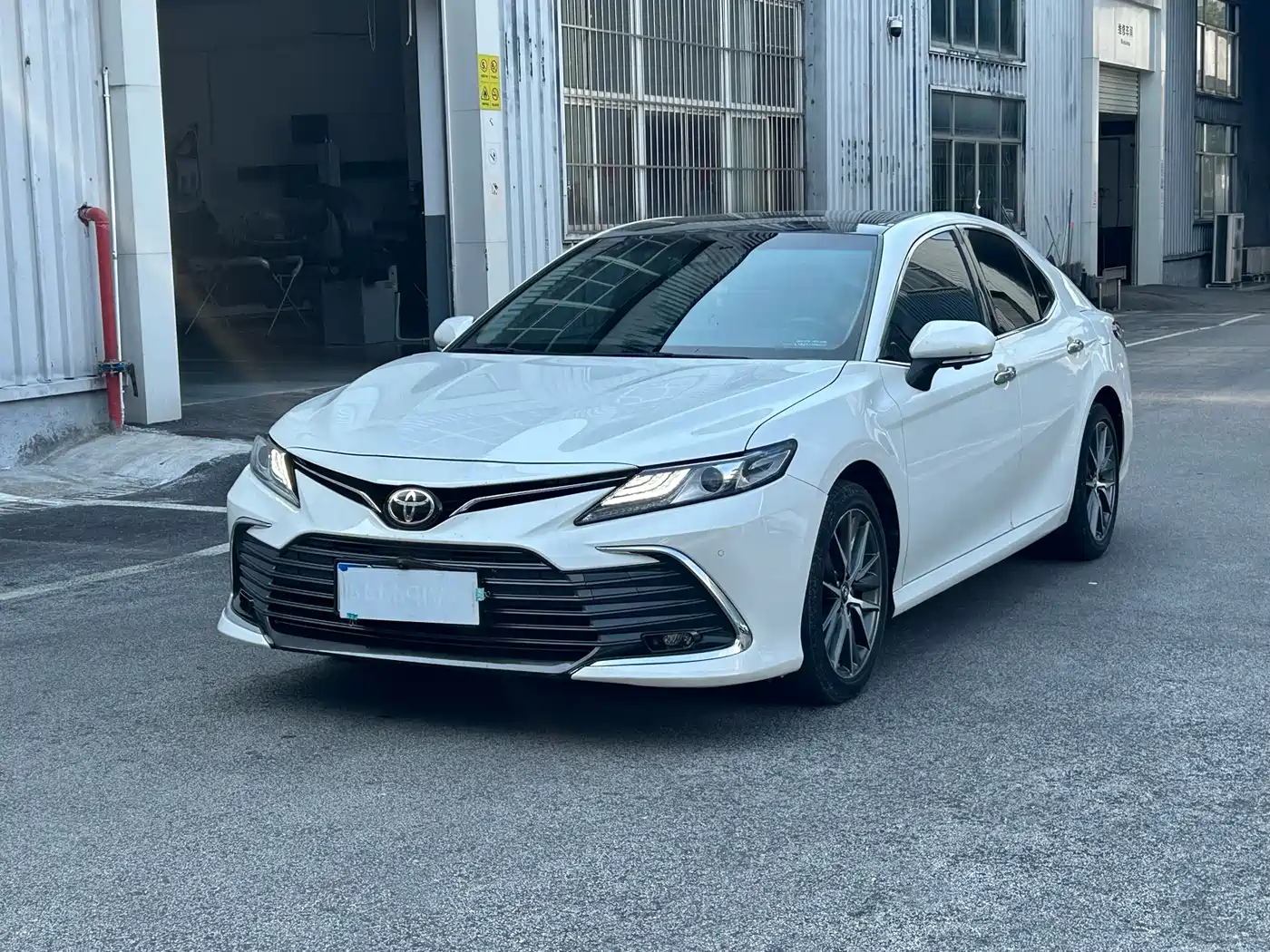 Toyota Camry 2021 2.5G Luxury Edition
