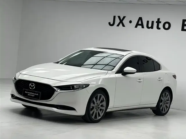 Mazda 3 Axela 2021 2.0L Automatic Quality Shine