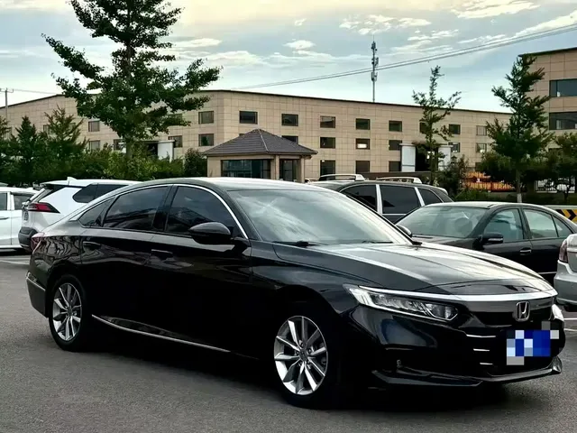 Honda Accord 2022 260TURBO Luxury Edition