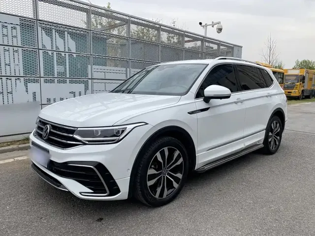 Volkswagen Tiguan L 2023 380TSI 4WD R-Line Premium 7-seater