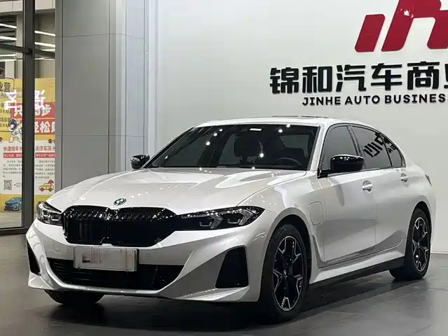 BMW i3 2024 eDrive 35 L