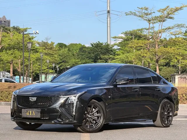 Cadillac CT5 2025 Model 28T Track Performance Edition