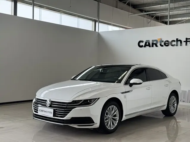 Volkswagen FAW-Volkswagen CC 2019 330TSI Charming Appearance (China V)