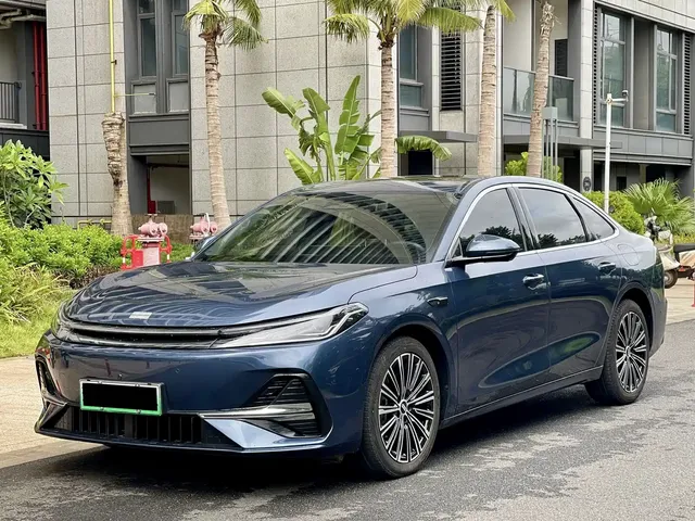 Geely Galaxy A7 2025 EM-i
