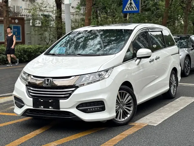 Honda Odyssey 2018 2.4L Luxury Edition