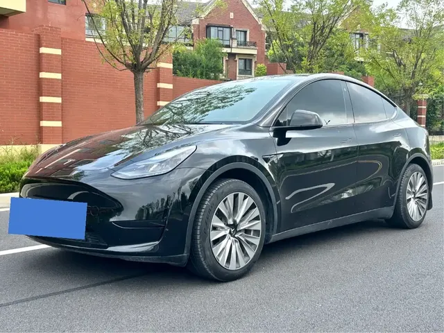 Tesla Model Y 2022 Facelift Rear-Wheel Drive Version