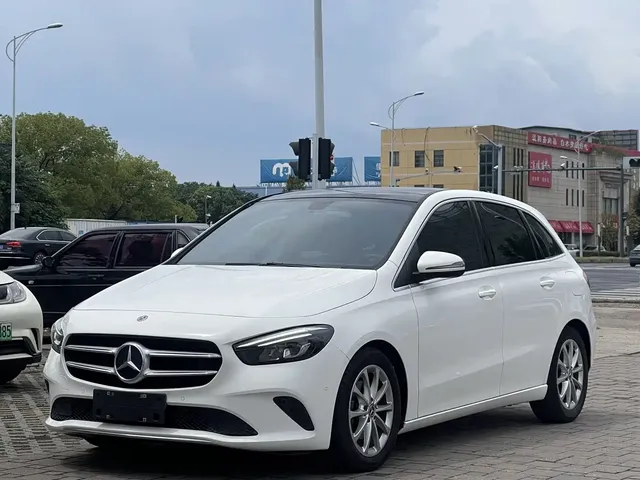 Mercedes-Benz B-Class 2020 B 200 Fashion Edition