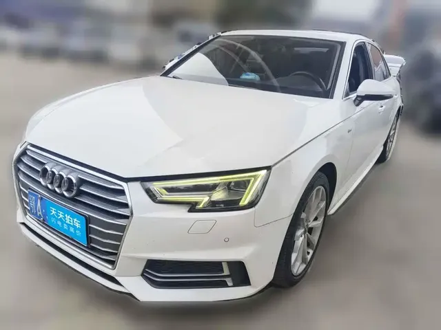 Audi A4L 2018 30th Anniversary 40 TFSI Fashion