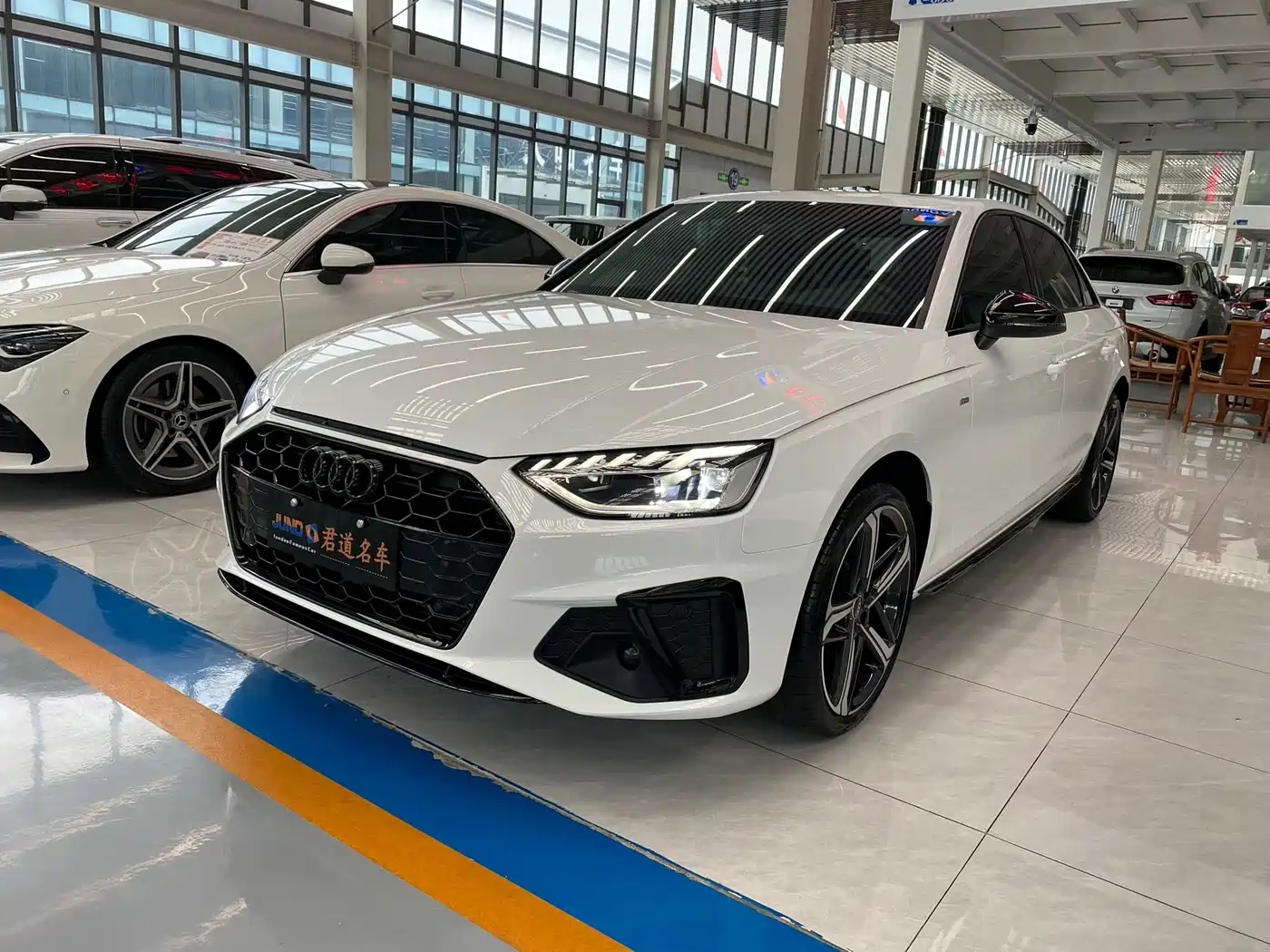 Audi A4L 2024 40 TFSI Luxury Dynamic