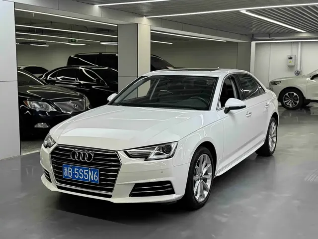 Audi A4L 2018 30th Anniversary 40 TFSI Progressive