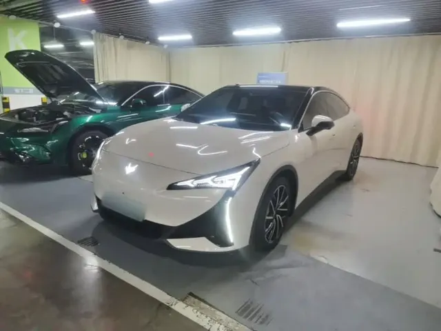 ARCFOX Alpha S5 2024 560MAX 185kW