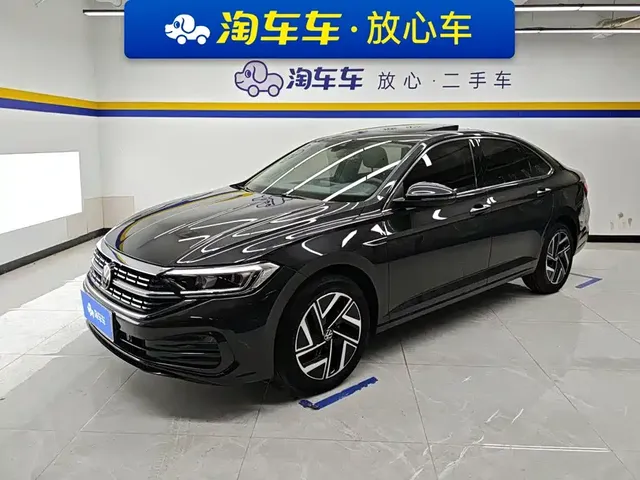 Volkswagen Sagitar 2023 300TSI DSG Surpassing Edition