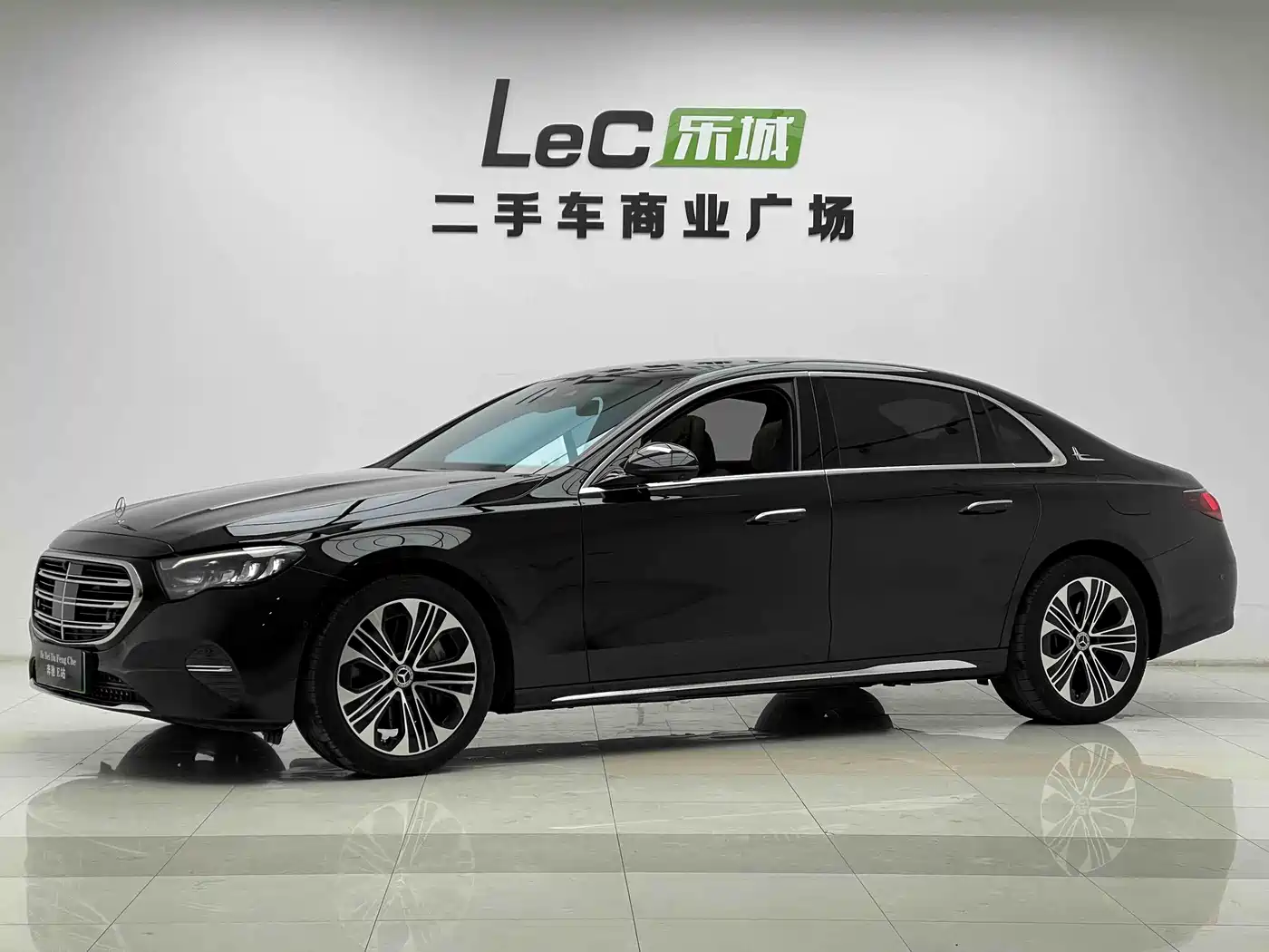 Mercedes-Benz E-Class New Energy 2024 E 350 e L Plug-in Hybrid Sedan