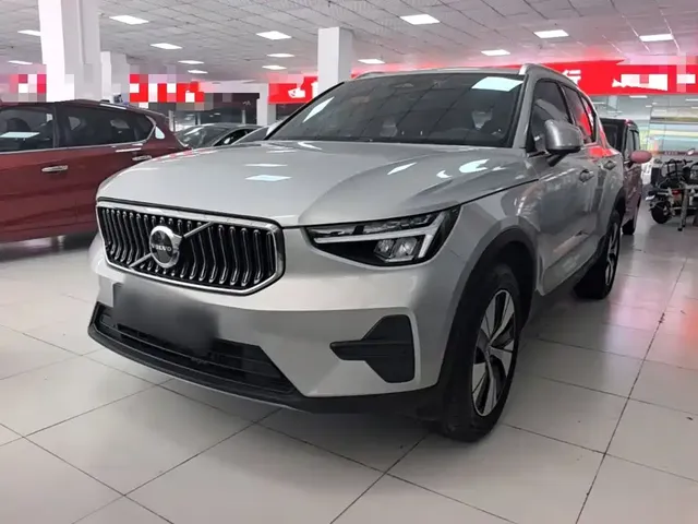 Volvo XC40 2024 B3 Smart Elite Luxury Edition
