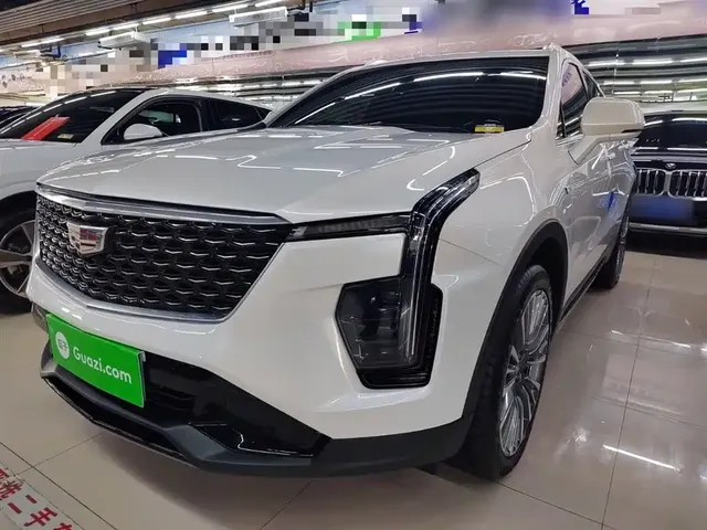 Cadillac XT4 2024 28T 2WD Premium