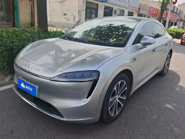 Zhijie Luxeed R7 2024 Pure Electric 667km Pro