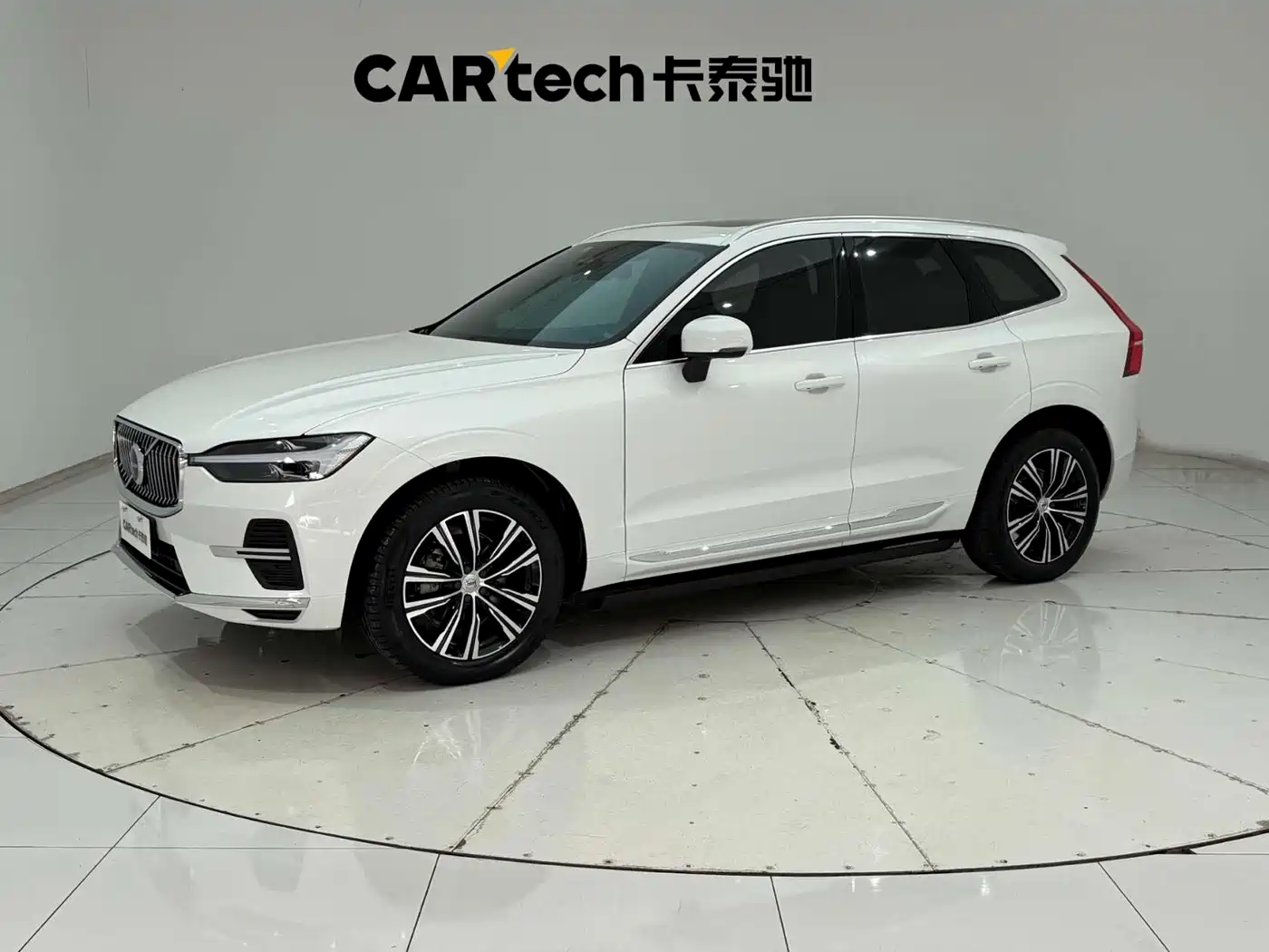 Volvo XC60 2022 B5 AWD Inscription