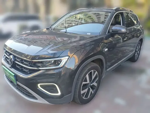 Volkswagen Tayron 2025 Facelift 300TSI Shared Edition