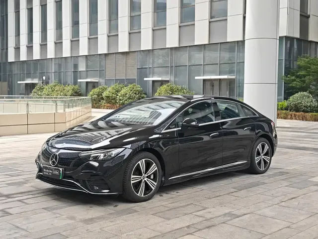 Mercedes-Benz EQE 2025 500 4MATIC Pioneer
