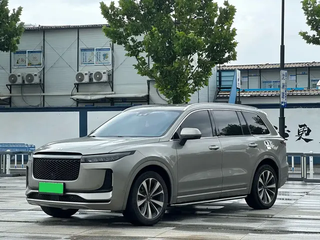 Li Auto Li ONE 2020 Extended Range 6-seater
