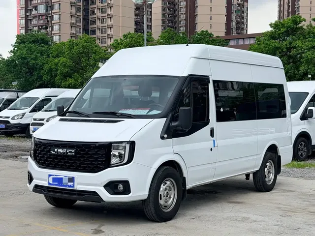 Jiangling JMC Fushun 2023 Model 2.0T Automatic Medium Wheelbase Medium Roof Commercial MPV 6 Seats