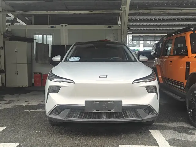 Besturn Yueyi 03 2025 Model 565km Enjoy Edition