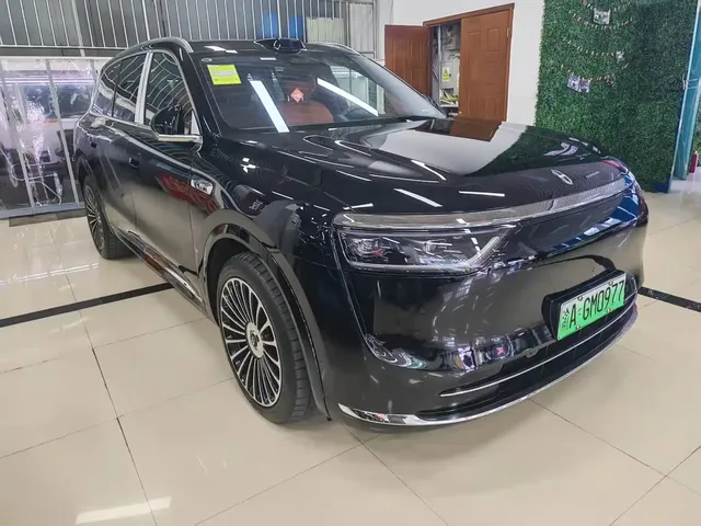 AITO Wenjie AITO M8 2025 Model Extended Range Max+ Edition 53.4kWh 6-Seater