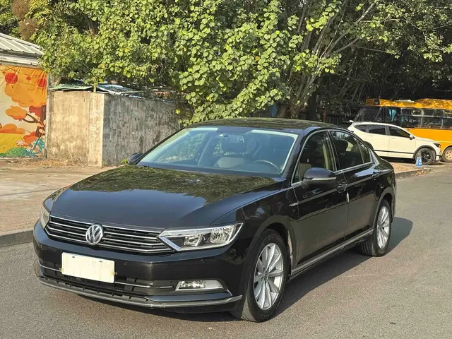 Volkswagen Magotan 2018 280TSI DSG Leading
