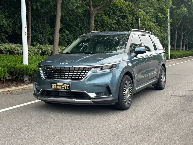 Kia Carnival 2021 2.0T Flagship Edition