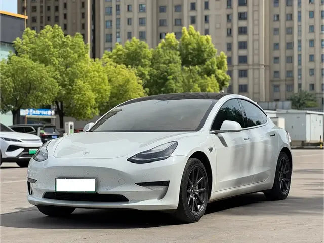 Tesla Model 3 2020 Facelift Long Range Rear-Wheel Drive