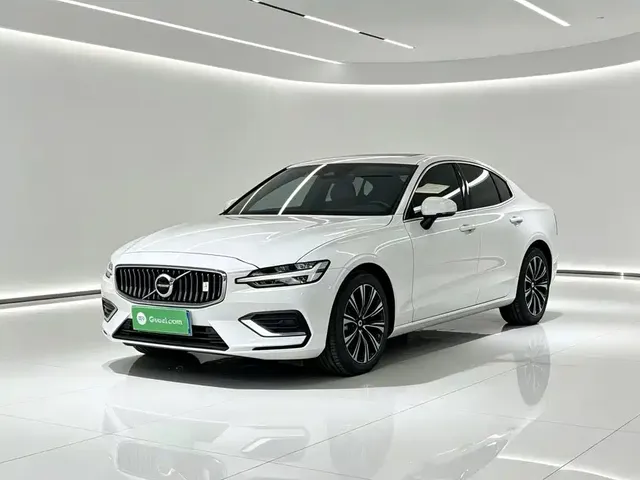 Volvo S60 2025 B4 Smart Elite Luxury Edition