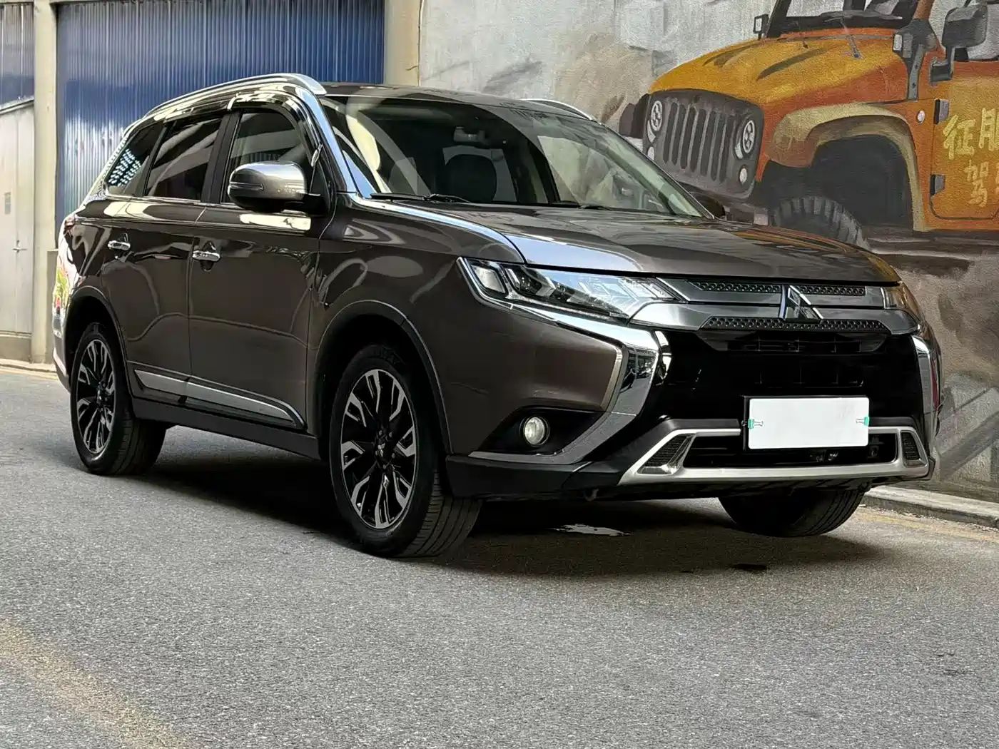 Mitsubishi Outlander 2020 2.4L 4WD Luxury 5-seater