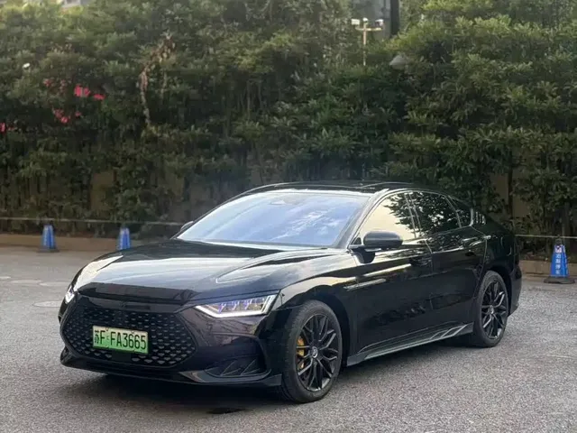 BYD Han 2023 DM-p War God Edition