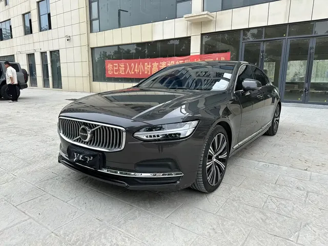 Volvo S90 2024 B5 Inscription Luxury Edition